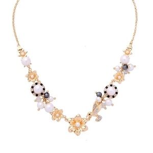 Gold Pearl and Floral Dainty Collar Necklace